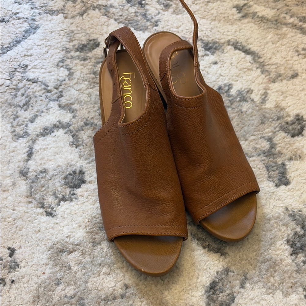Franco Sarto Brown Leather Heeled Slingback Sandals Peep Toe Size 8.5